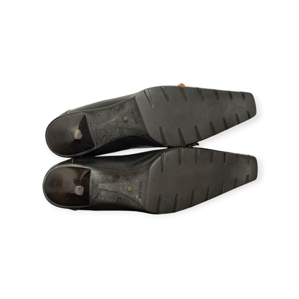 vintage prada black & brown leather bow pumps