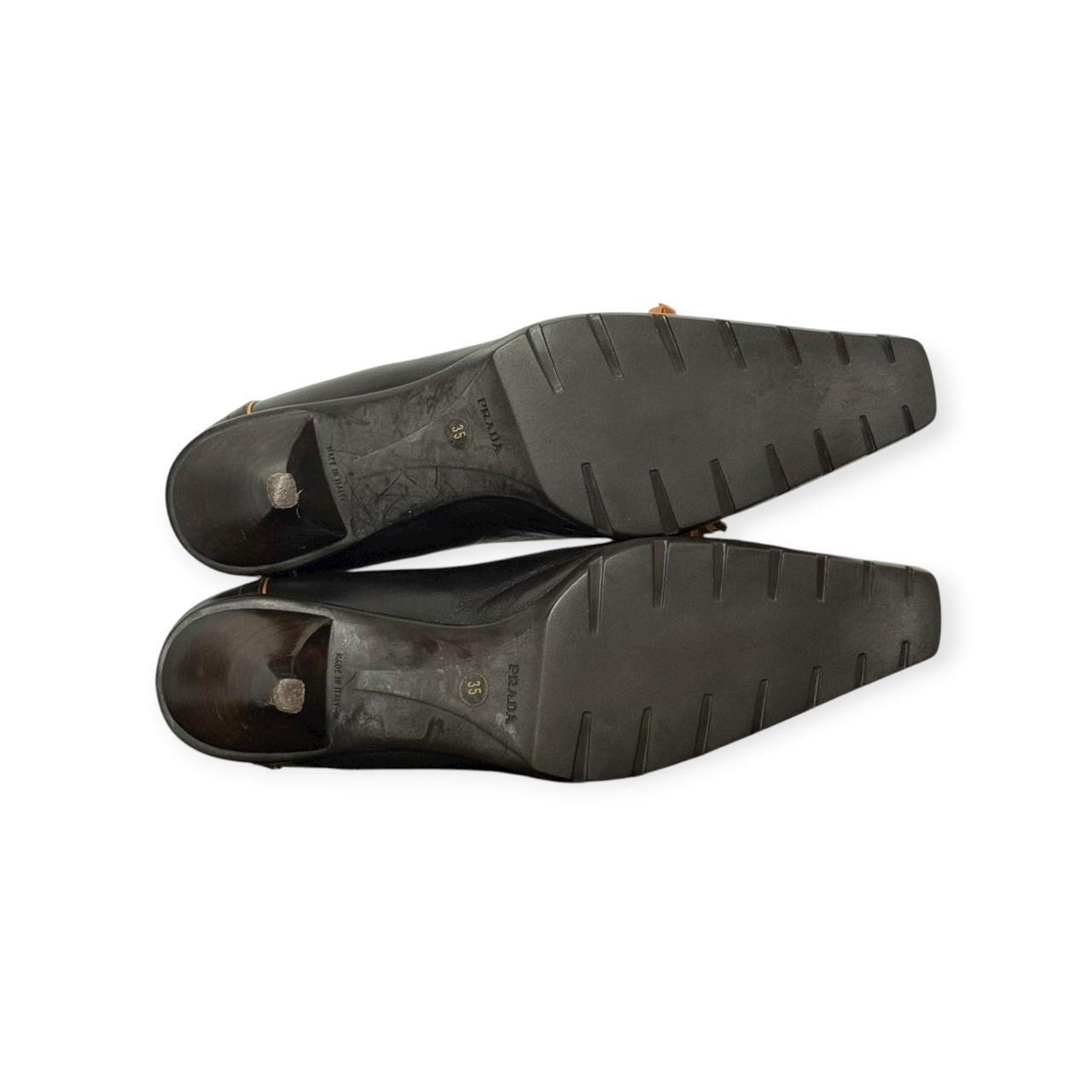 vintage prada black & brown leather bow pumps