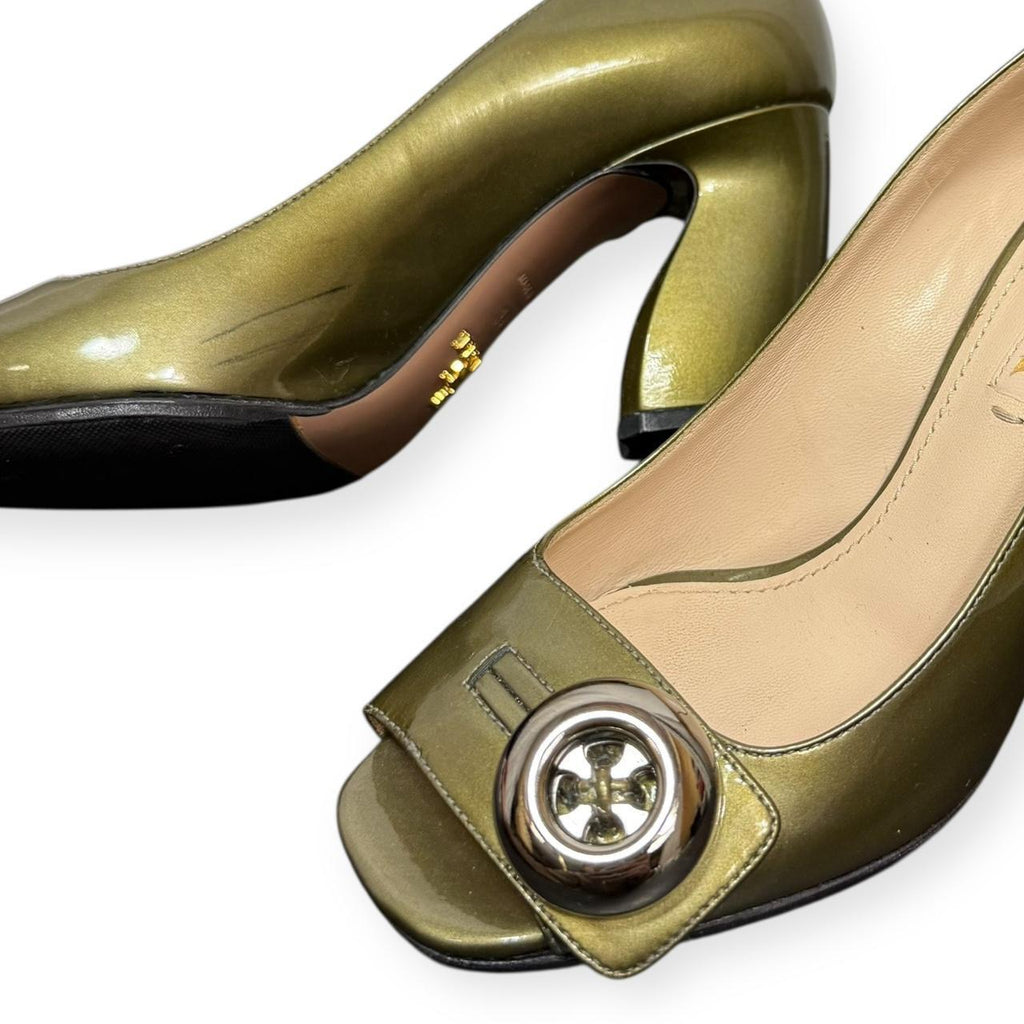prada metallic green patent leather block heel button pumps