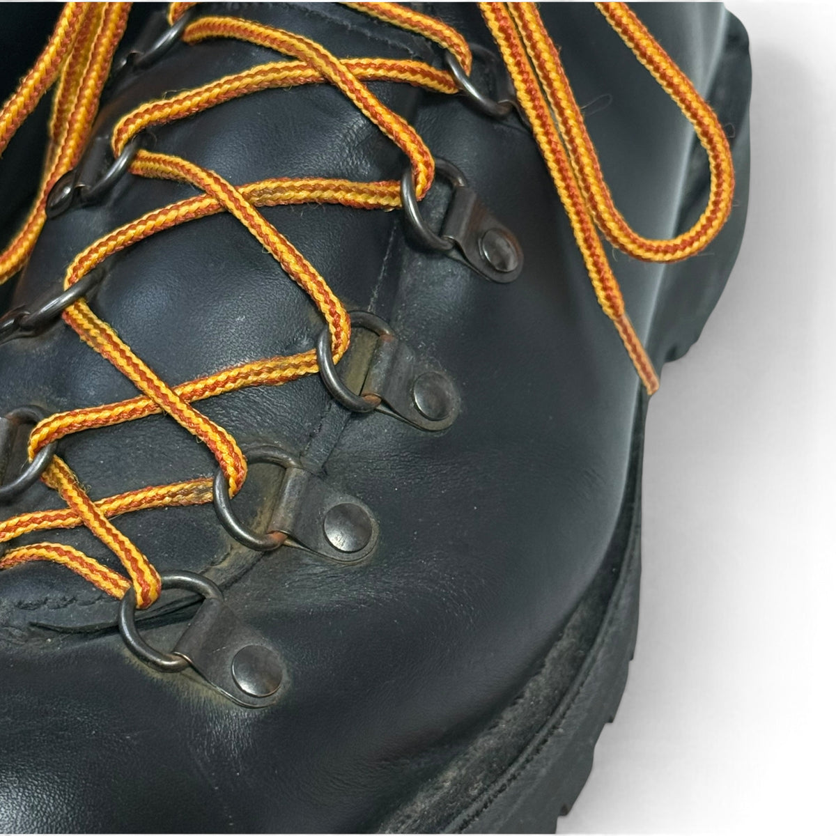 danner mountain light black leather gore-tex hiking boots 31530