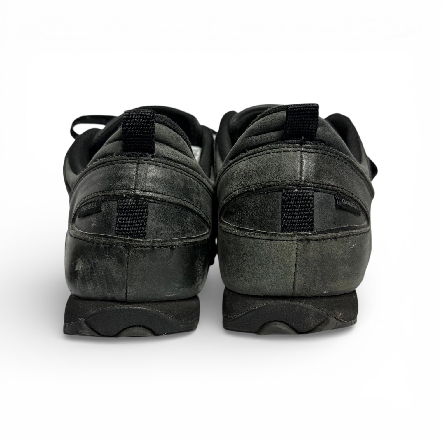 vintage diesel viking sneakers