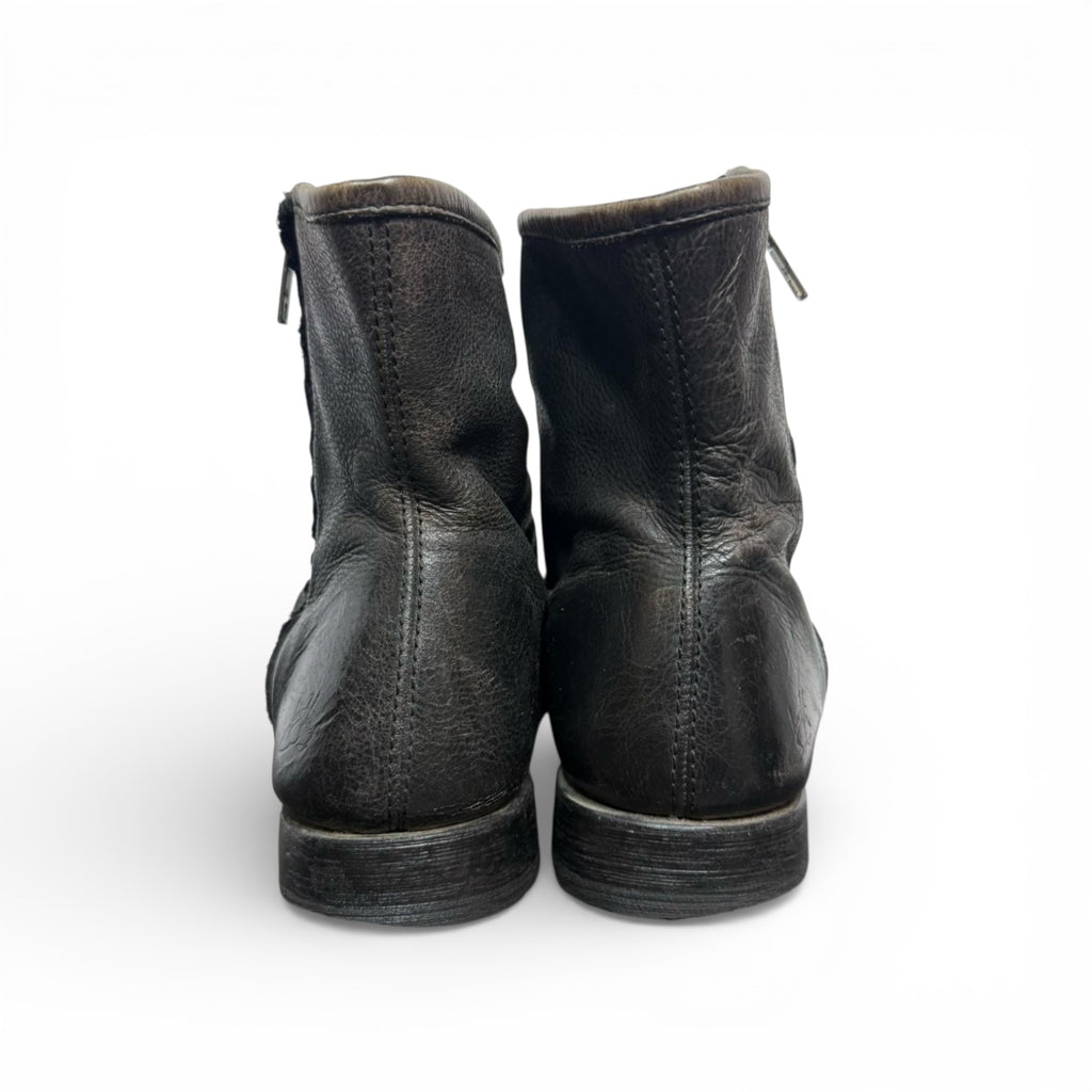 john fluevog distressed malcolm boots