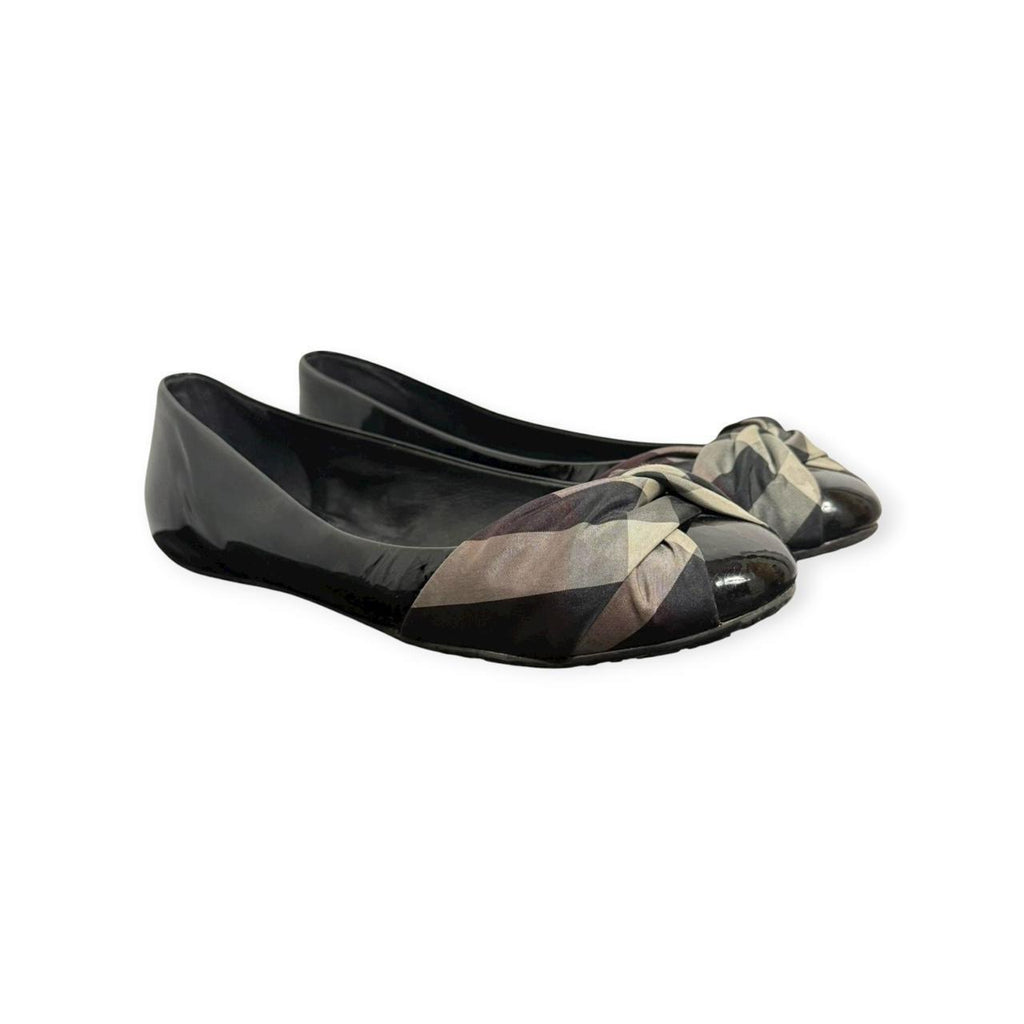 burberry patent leather nova check flats