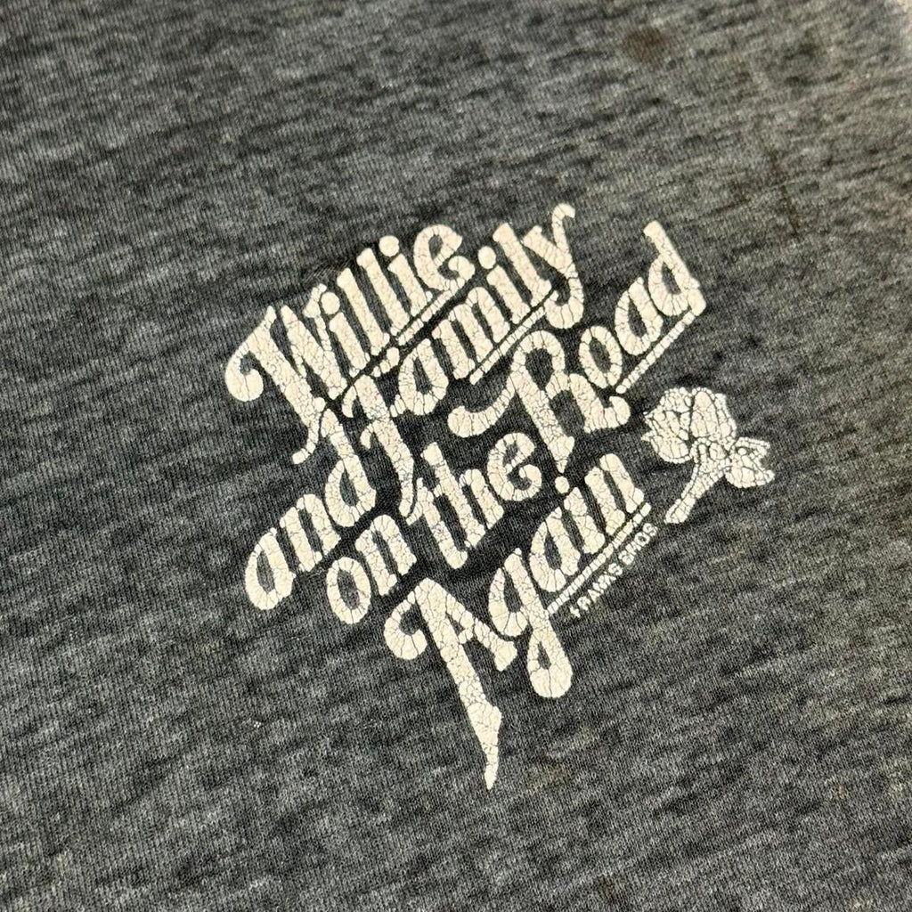 vintage 80s willie nelson & family on the road again tee