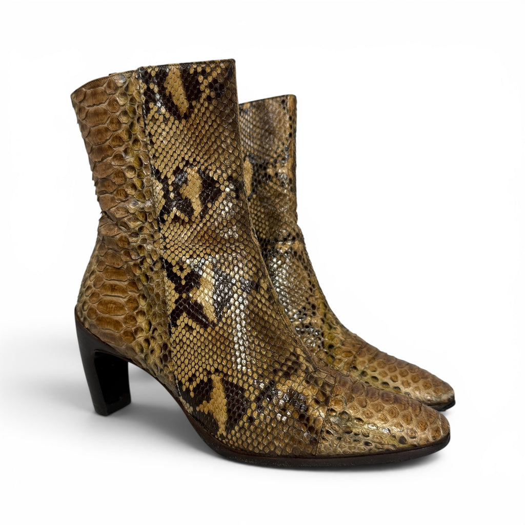 vintage fendi python snakeskin curved heel boots
