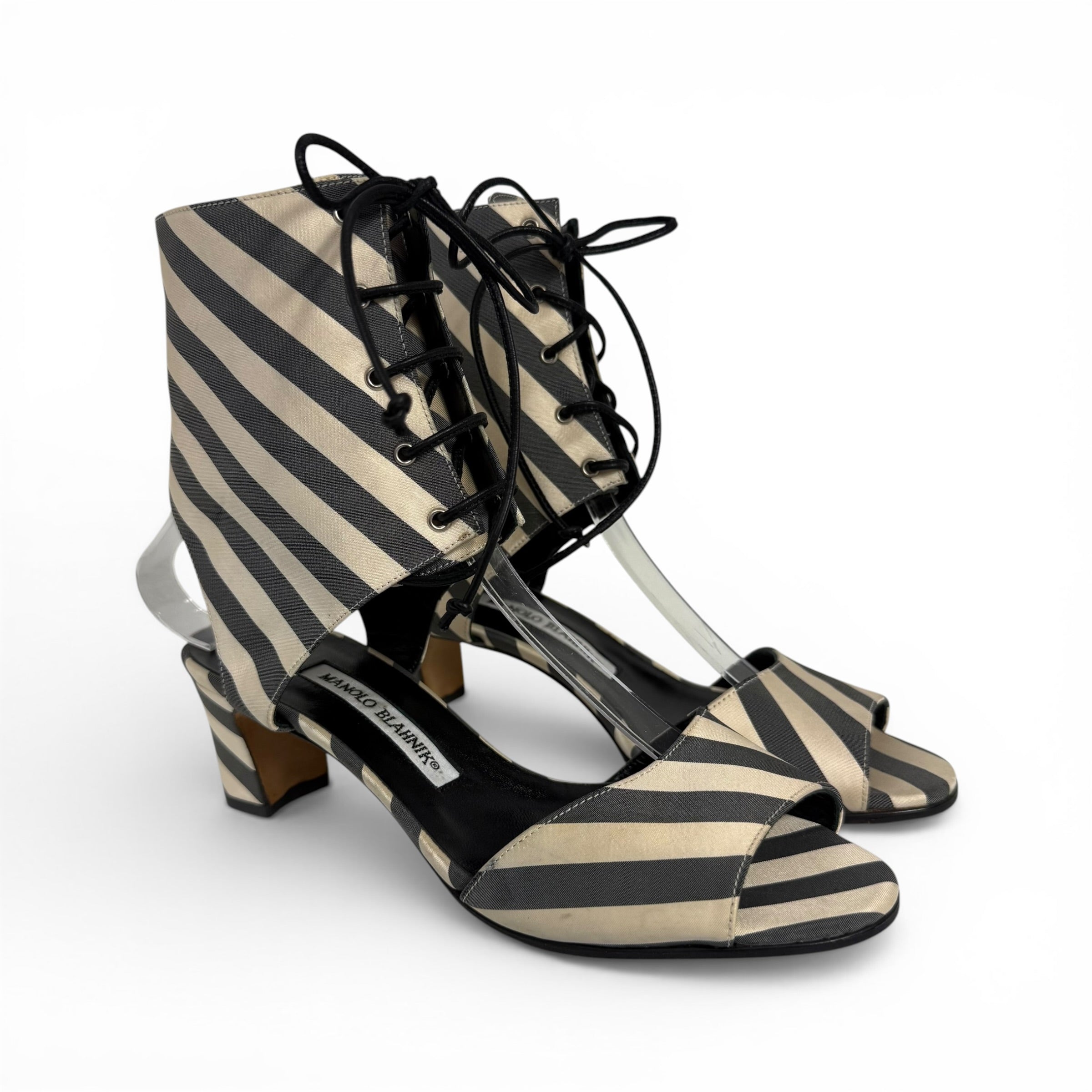 manolo blahnik 40th anniversary anna piaggi sandals