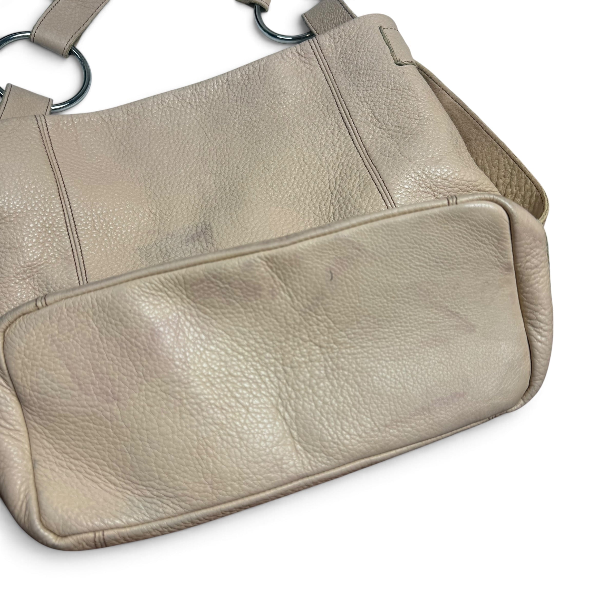 vintage c&b made in spain cream pebbled leather + silver o ring hobo bag