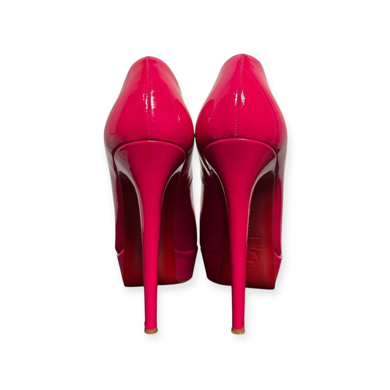 christian louboutin bianca patent leather platform pumps