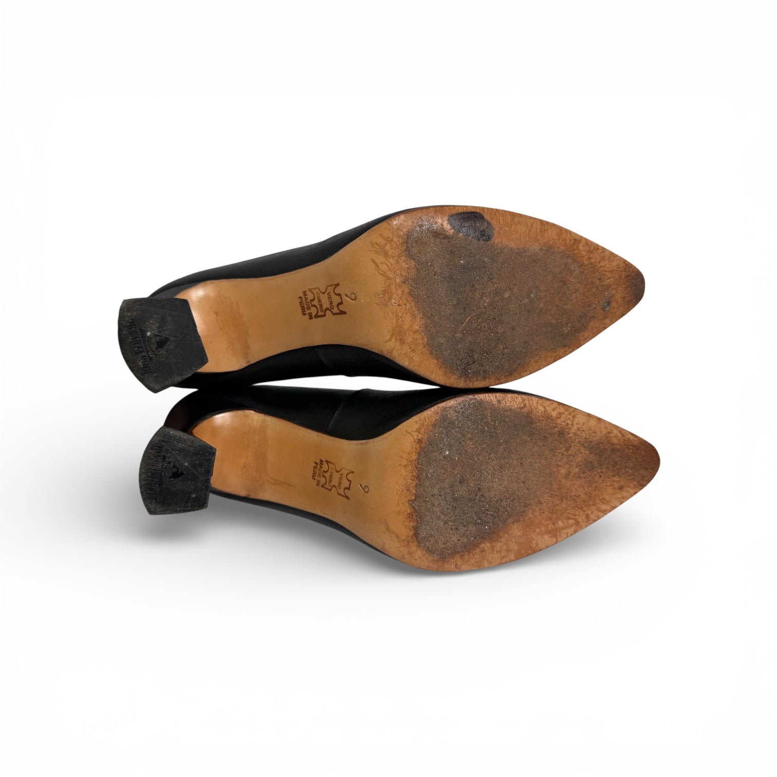 john fluevog desmond pumps